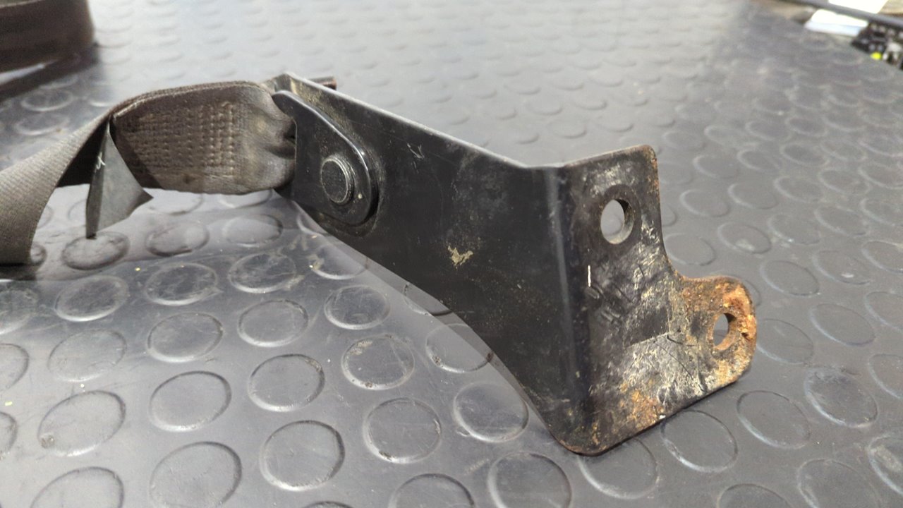 CINTURON TRASERO CENTRAL FORD TRANSIT, CAJA ABIERTA 86/92 - vista 3