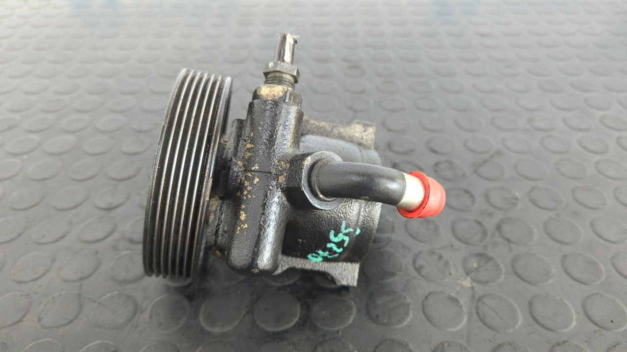 BOMBA DIRECCION PEUGEOT 306 BERLINA 3/4/5 PUERTAS (S2) - vista 4