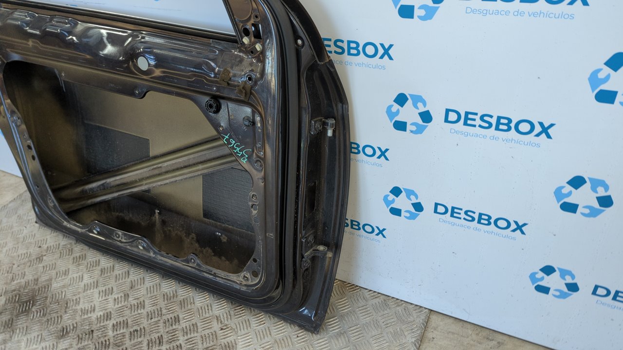 PUERTA DELANTERA IZQUIERDA VOLKSWAGEN PASSAT BERLINA (3C2) - vista 4