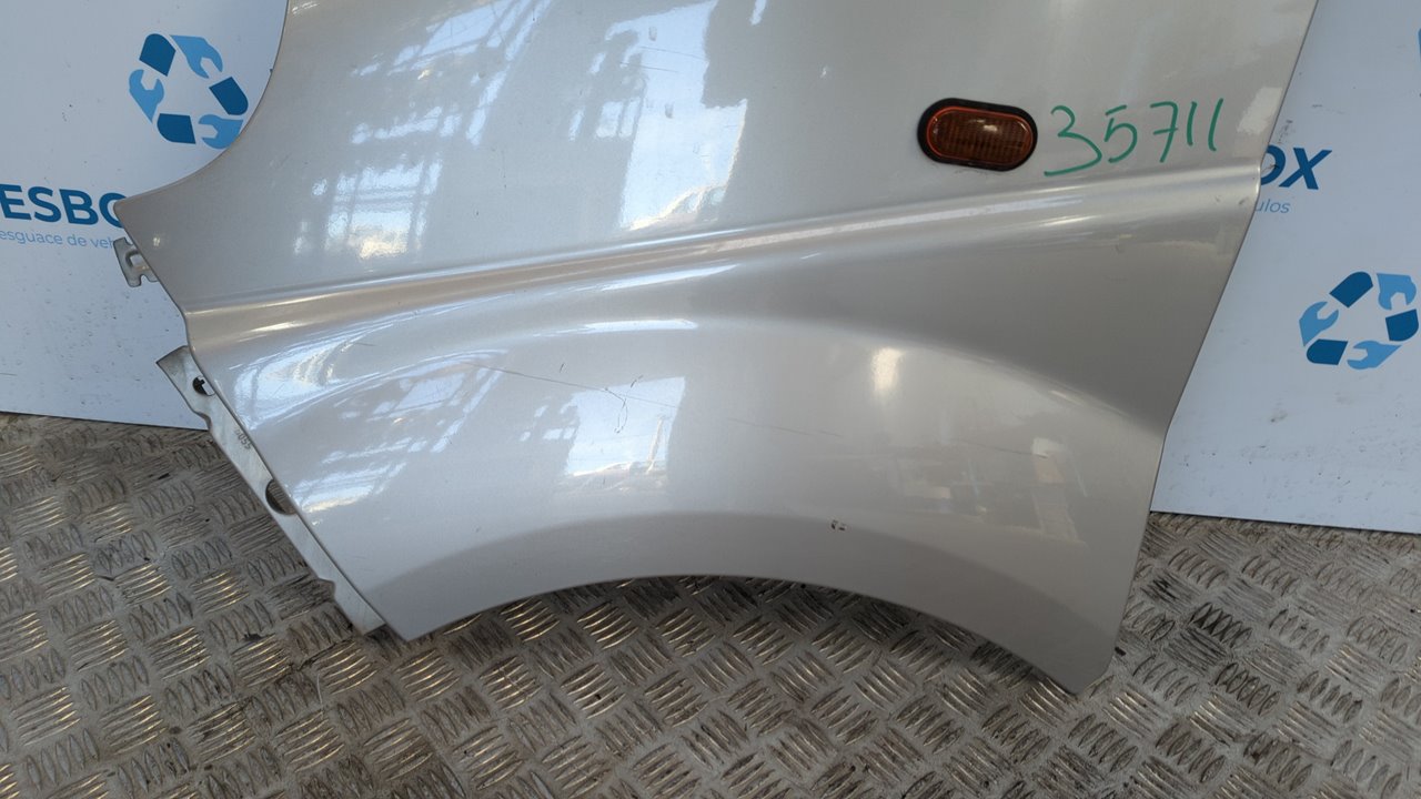ALETA DELANTERA IZQUIERDA RENAULT TRAFIC COMBI (AB 4.01) - vista 4