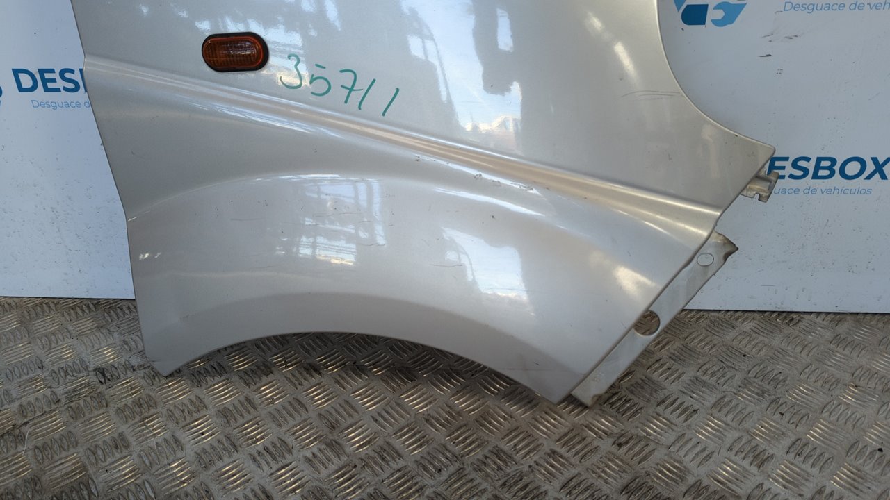 ALETA DELANTERA DERECHA RENAULT TRAFIC COMBI (AB 4.01) - vista 4