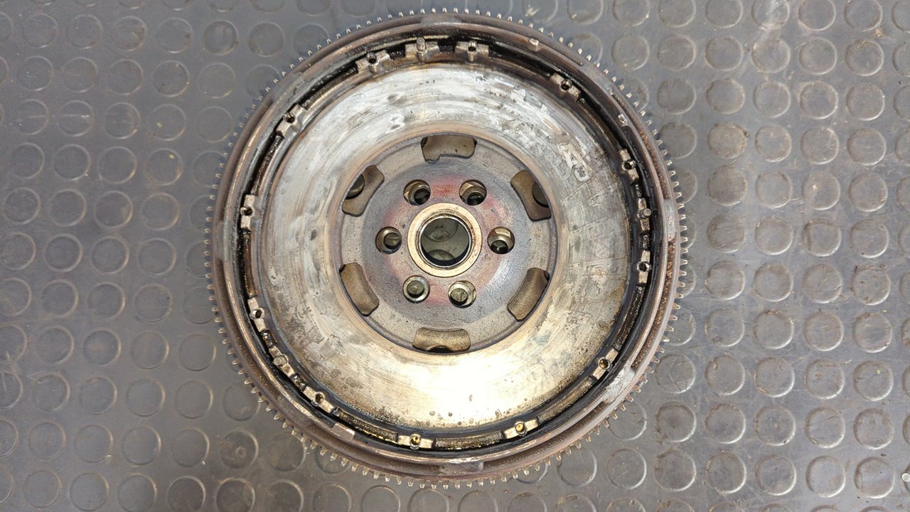 KIT EMBRAGUE AUDI A3 (8L) - vista 4