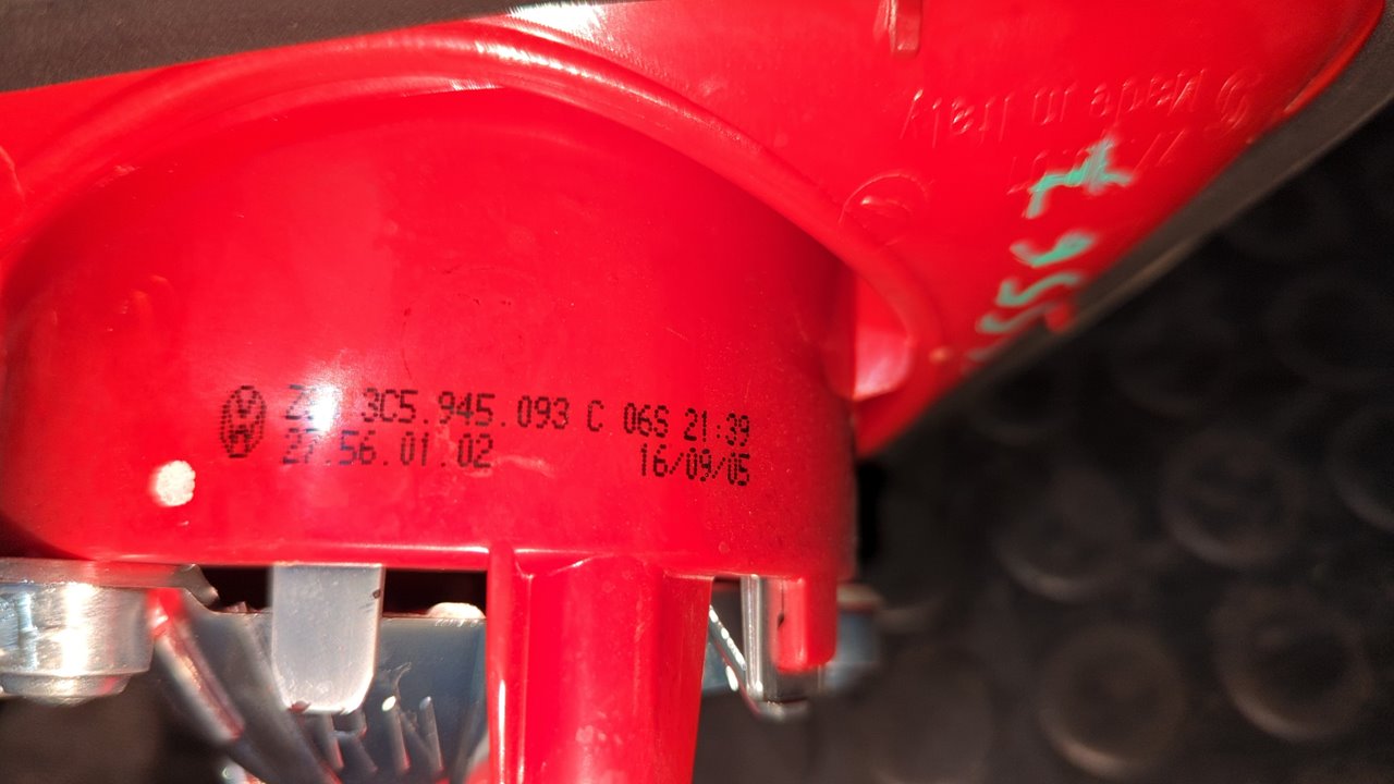 PILOTO PORTON IZQUIERDO VOLKSWAGEN PASSAT BERLINA (3C2) - vista 3