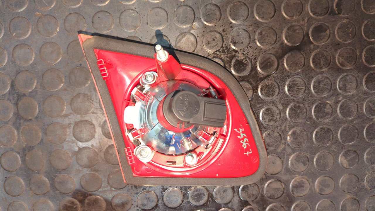 PILOTO PORTON DERECHO VOLKSWAGEN PASSAT BERLINA (3C2) - vista 4