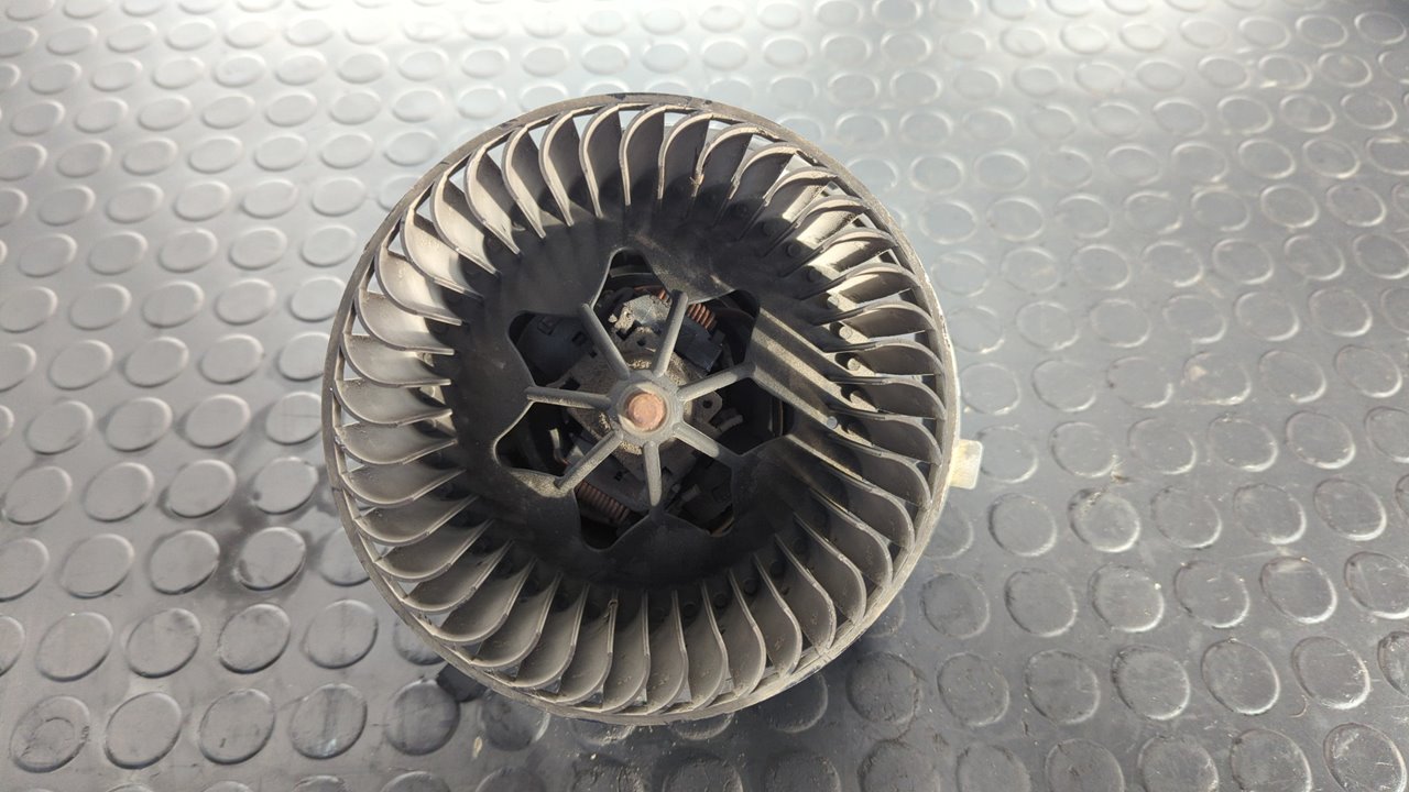 MOTOR CALEFACCION VOLKSWAGEN PASSAT BERLINA (3C2) - vista 7
