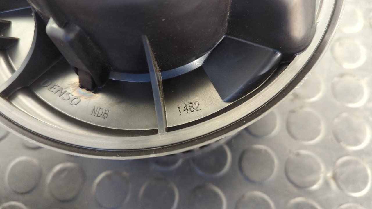 MOTOR CALEFACCION VOLKSWAGEN PASSAT BERLINA (3C2) - vista 4