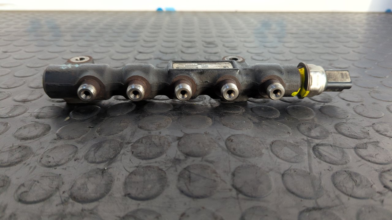 RAMPA INYECTORA CITROEN C3 1.4 - vista 5