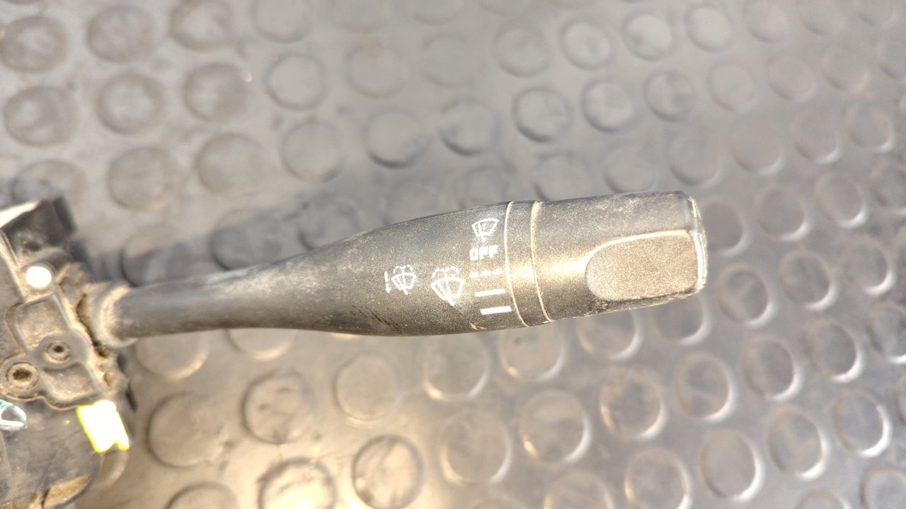 MANDO MULTIFUNCION NISSAN VANETTE CARGO (HC23) - vista 12