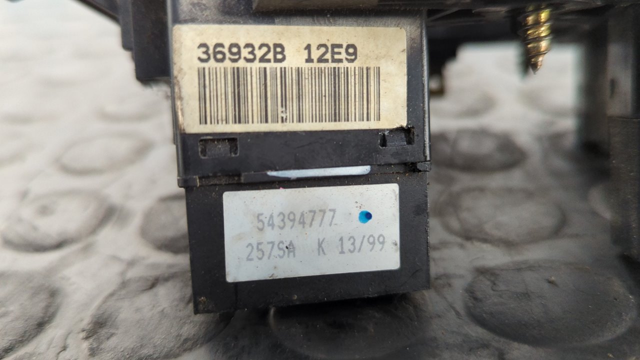 MANDO MULTIFUNCION NISSAN VANETTE CARGO (HC23) - vista 3