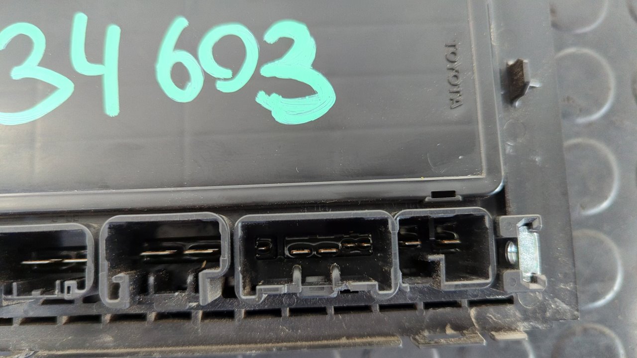 MODULO ELECTRONICO TOYOTA LEXUS RX - vista 6