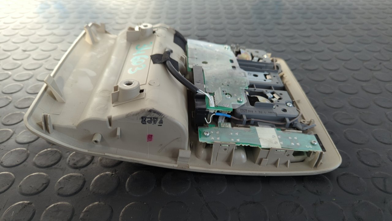 LUZ INTERIOR TOYOTA LEXUS RX - vista 4