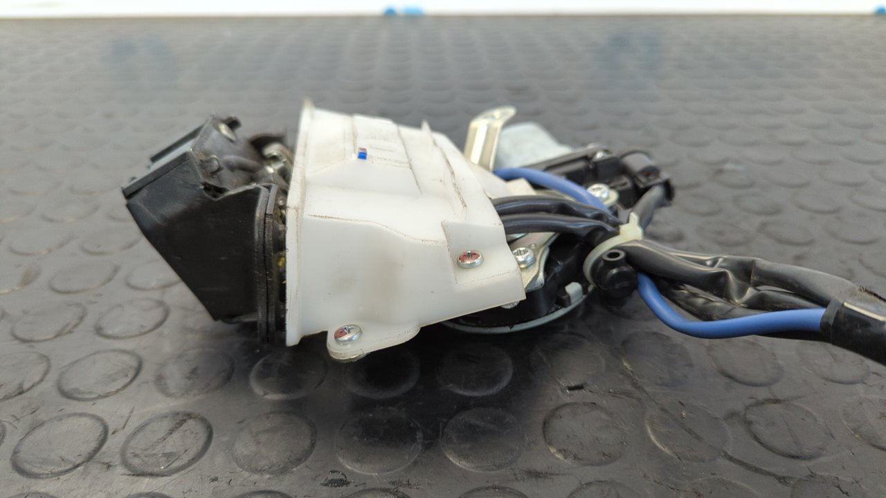 CERRADURA MALETERO / PORTON TOYOTA LEXUS RX - vista 5
