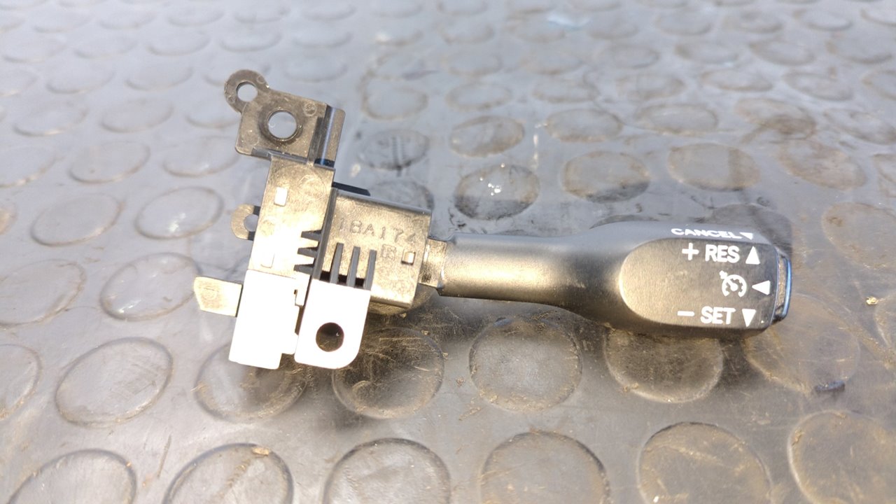 MANDO MULTIFUNCION TOYOTA LEXUS RX