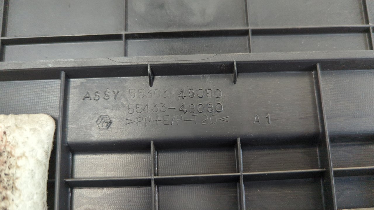 GUANTERA TOYOTA LEXUS RX - vista 2