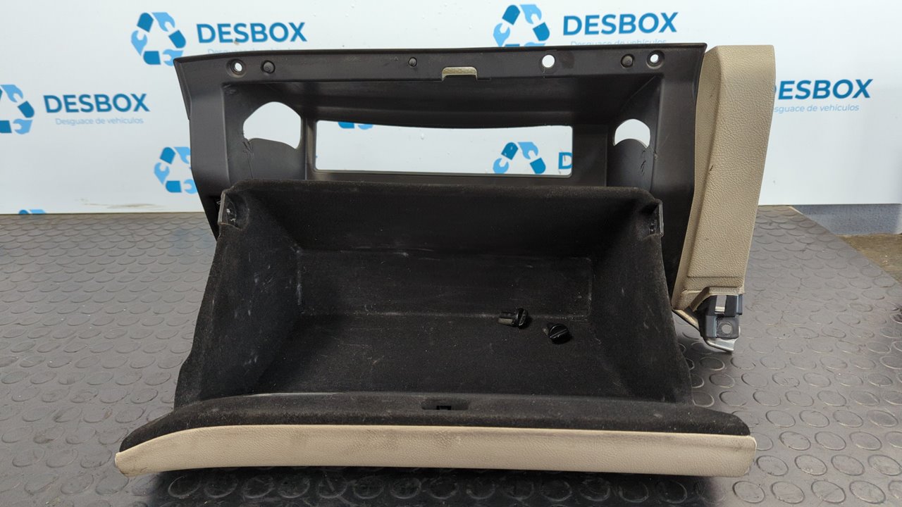 GUANTERA TOYOTA LEXUS RX - vista 5