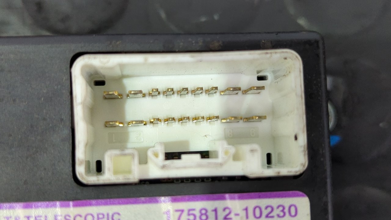 MODULO ELECTRONICO TOYOTA LEXUS RX - vista 5