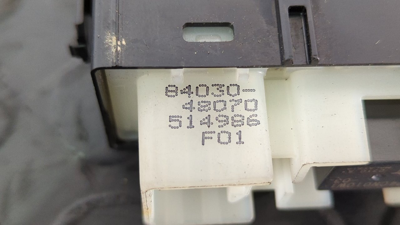 MANDO ELEVALUNAS DELANTERO DERECHO TOYOTA LEXUS RX - vista 7