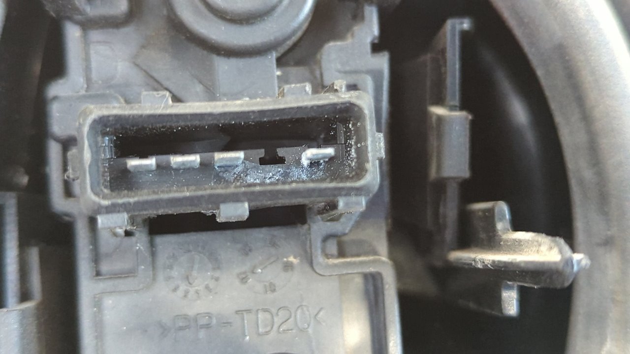 PILOTO TRASERO IZQUIERDO PEUGEOT 406 BERLINA (S1/S2) - vista 4