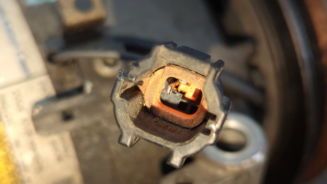 COMPRESOR AIRE ACONDICIONADO NISSAN ALMERA TINO (V10M) - vista 4