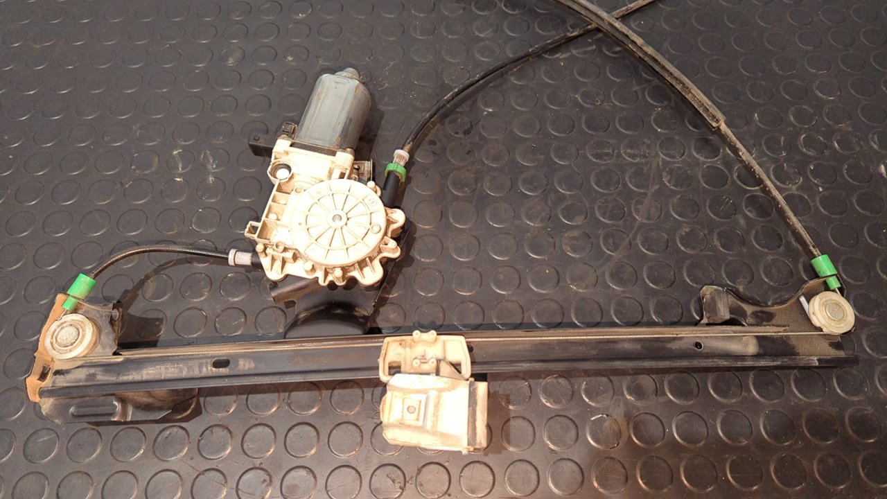 ELEVALUNAS DELANTERO DERECHO LAND ROVER FREELANDER (LN) - vista 2