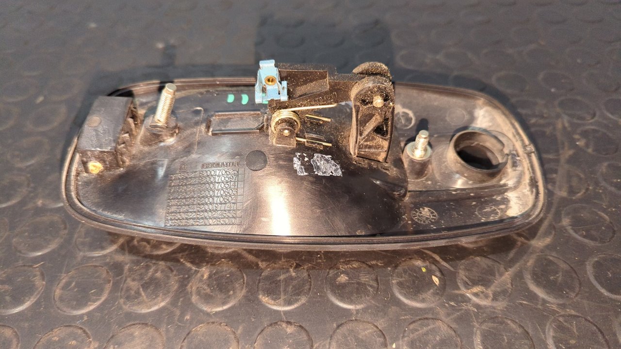 MANETA DELANTERA IZQUIERDA RENAULT TRAFIC COMBI (AB 4.01) - vista 4