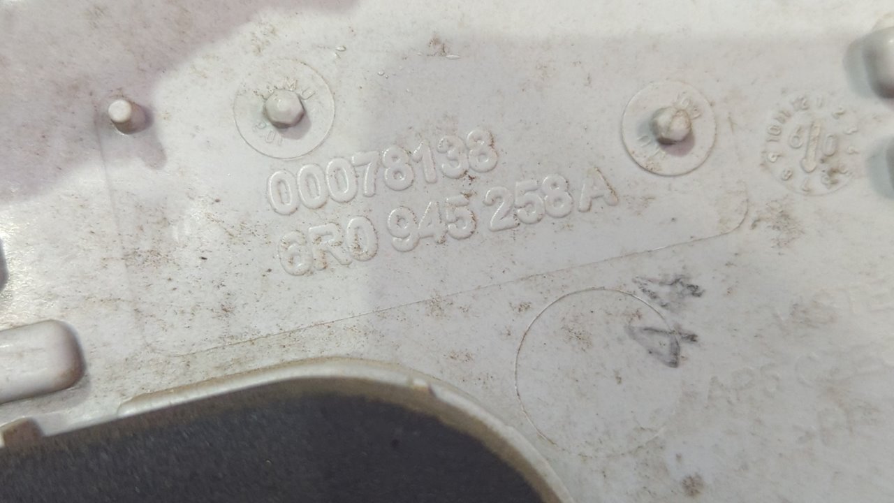 PILOTO TRASERO DERECHO VOLKSWAGEN POLO (6R1) - vista 8