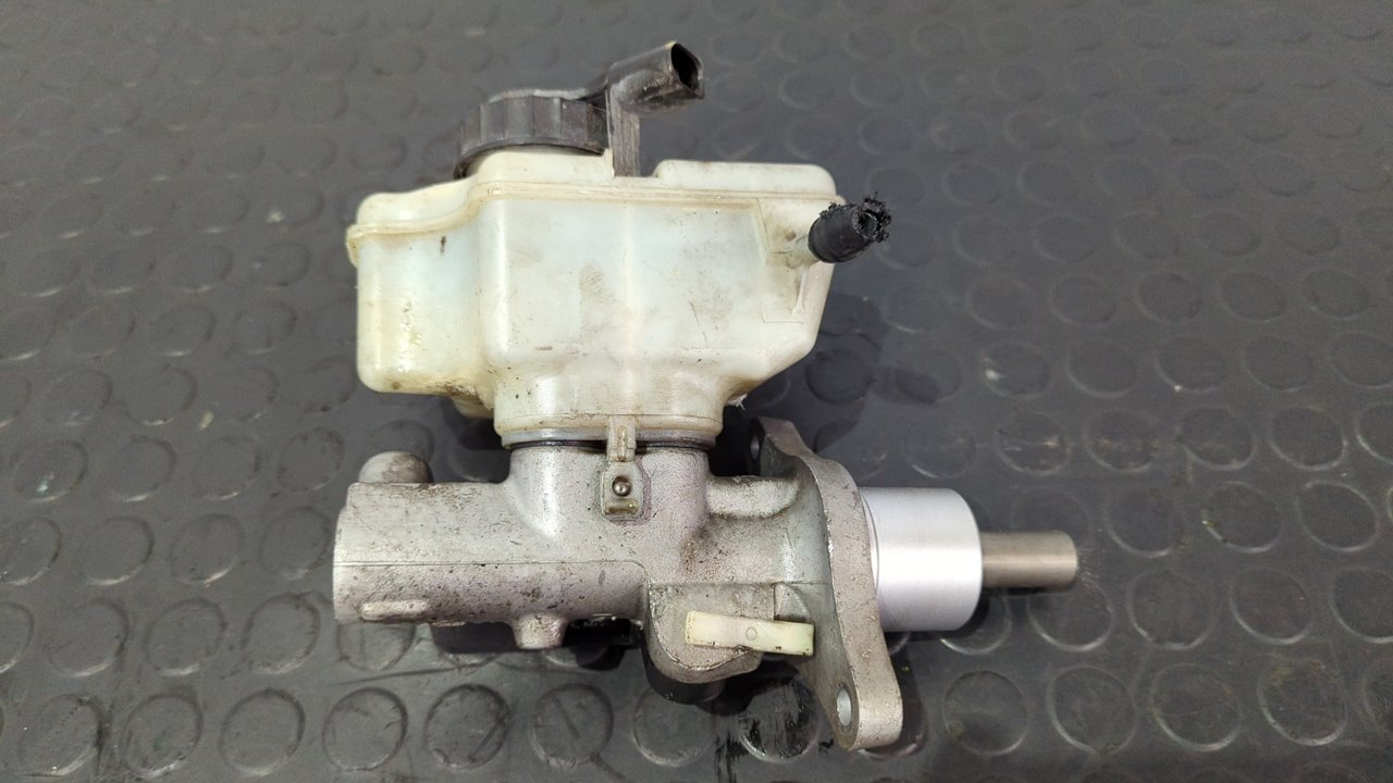 BOMBA FRENO VOLKSWAGEN CADDY KA/KB (2K) - vista 4