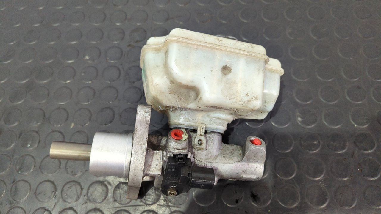 BOMBA FRENO VOLKSWAGEN CADDY KA/KB (2K) - vista 7