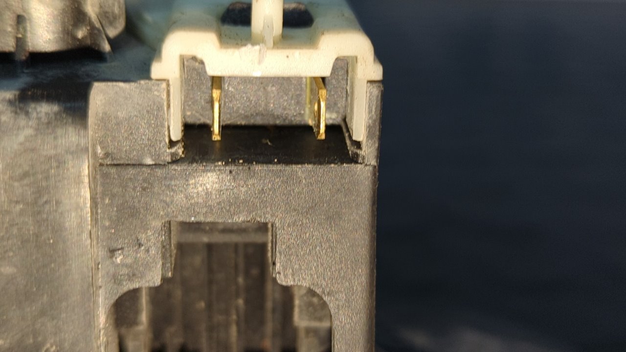 CERRADURA PUERTA DELANTERA IZQUIERDA RENAULT CLIO II FASE II (B/CB0) - vista 4