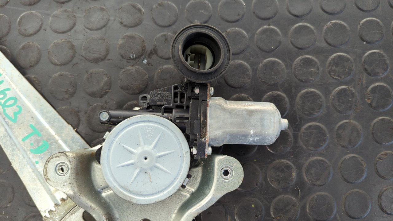 ELEVALUNAS TRASERO DERECHO TOYOTA LEXUS RX - vista 2