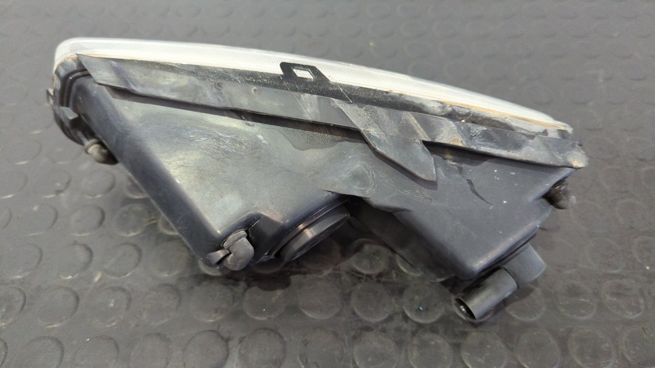 FARO ANTINIEBLA DERECHO VOLKSWAGEN POLO (6R1) - vista 4