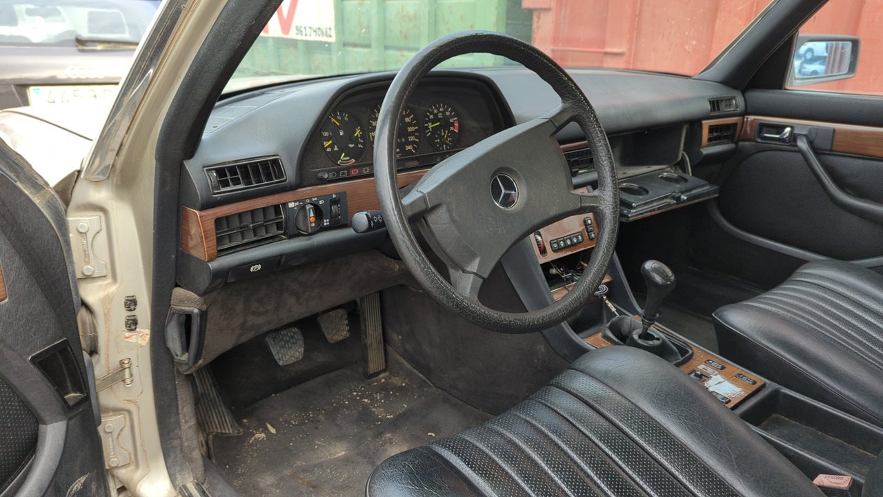 MANGUETA DELANTERA DERECHA MERCEDES-BENZ CLASE S (W126) BERLINA+COUPE - vista 5