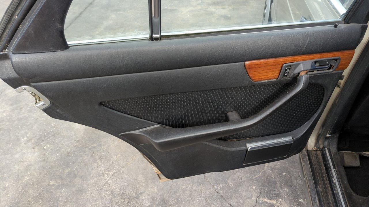 MANGUETA DELANTERA DERECHA MERCEDES-BENZ CLASE S (W126) BERLINA+COUPE - vista 2