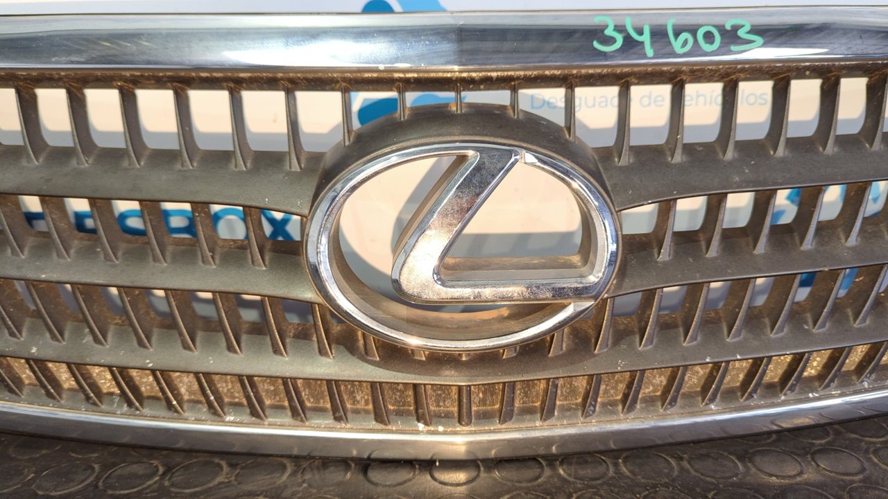 REJILLA DELANTERA TOYOTA LEXUS RX - vista 5