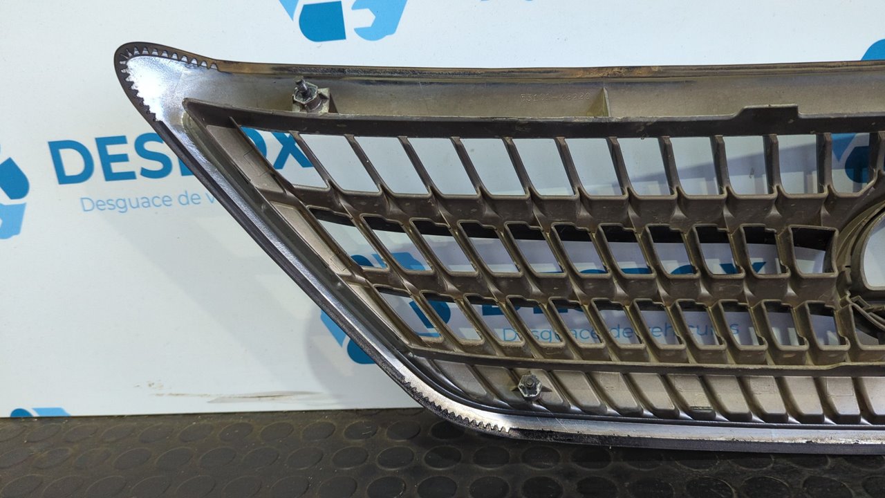 REJILLA DELANTERA TOYOTA LEXUS RX - vista 3
