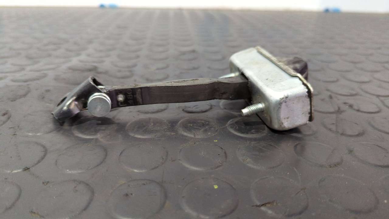 RETENEDOR PUERTA IZQUIERDA  TOYOTA LEXUS RX - vista 4