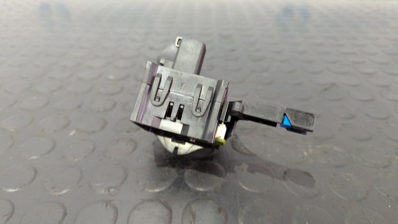 MANDO LIMPIA VOLKSWAGEN CADDY KA/KB (2K) - vista 3