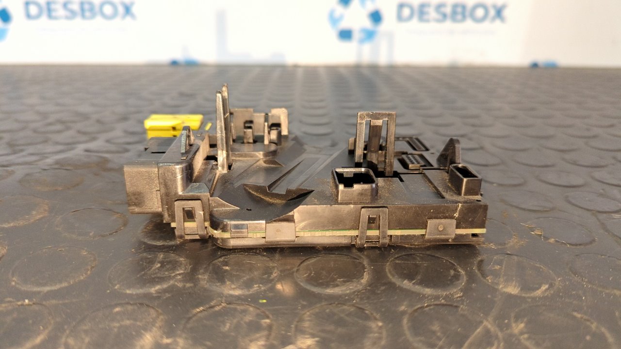 MODULO ELECTRONICO VOLKSWAGEN CADDY KA/KB (2K) - vista 2