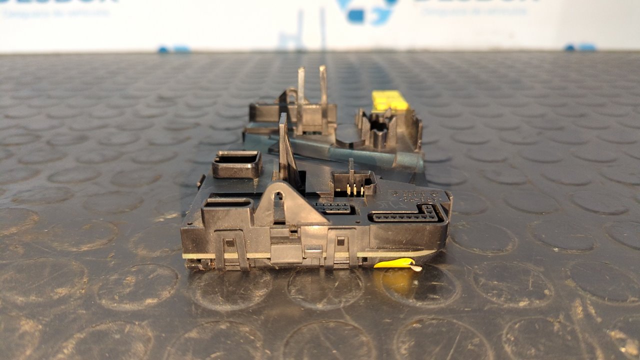 MODULO ELECTRONICO VOLKSWAGEN CADDY KA/KB (2K) - vista 3