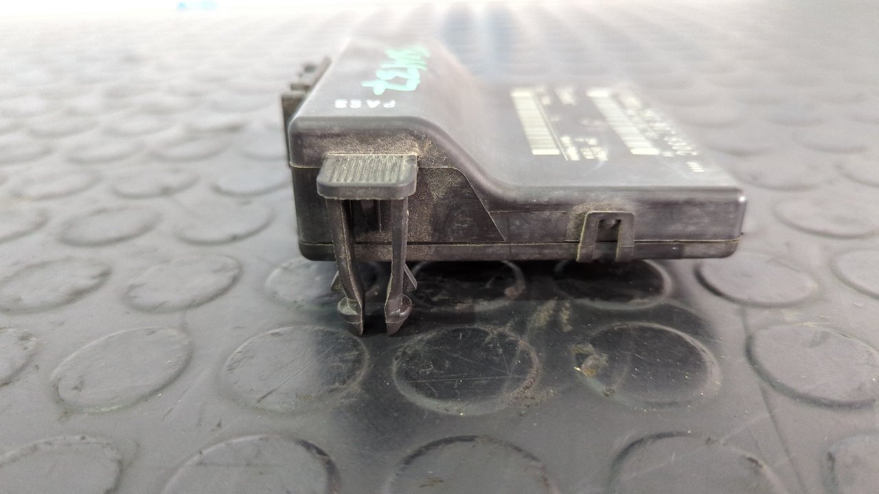 MODULO CONFORT VOLKSWAGEN CADDY KA/KB (2K) - vista 2