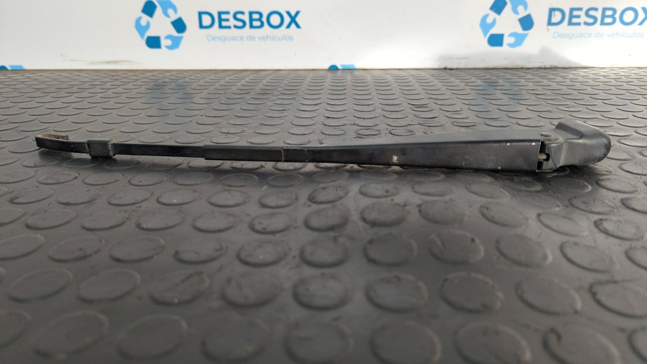 BRAZO LIMPIA TRASERO BMW SERIE 3 COMPACT (E46)