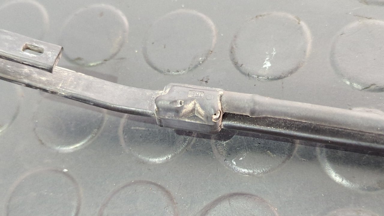 BRAZO LIMPIA TRASERO BMW SERIE 3 COMPACT (E46) - vista 2