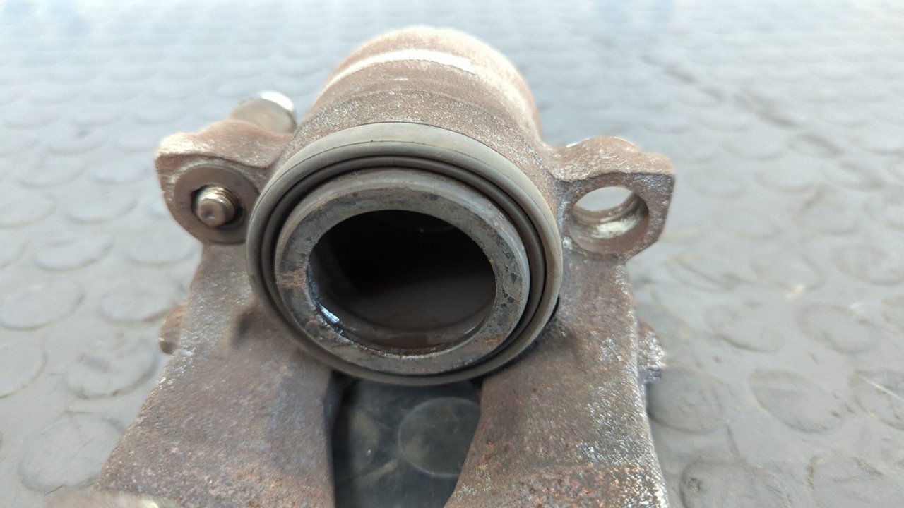 PINZA DE FRENO DELANTERA DERECHA VOLKSWAGEN CADDY KA/KB (2K) - vista 6