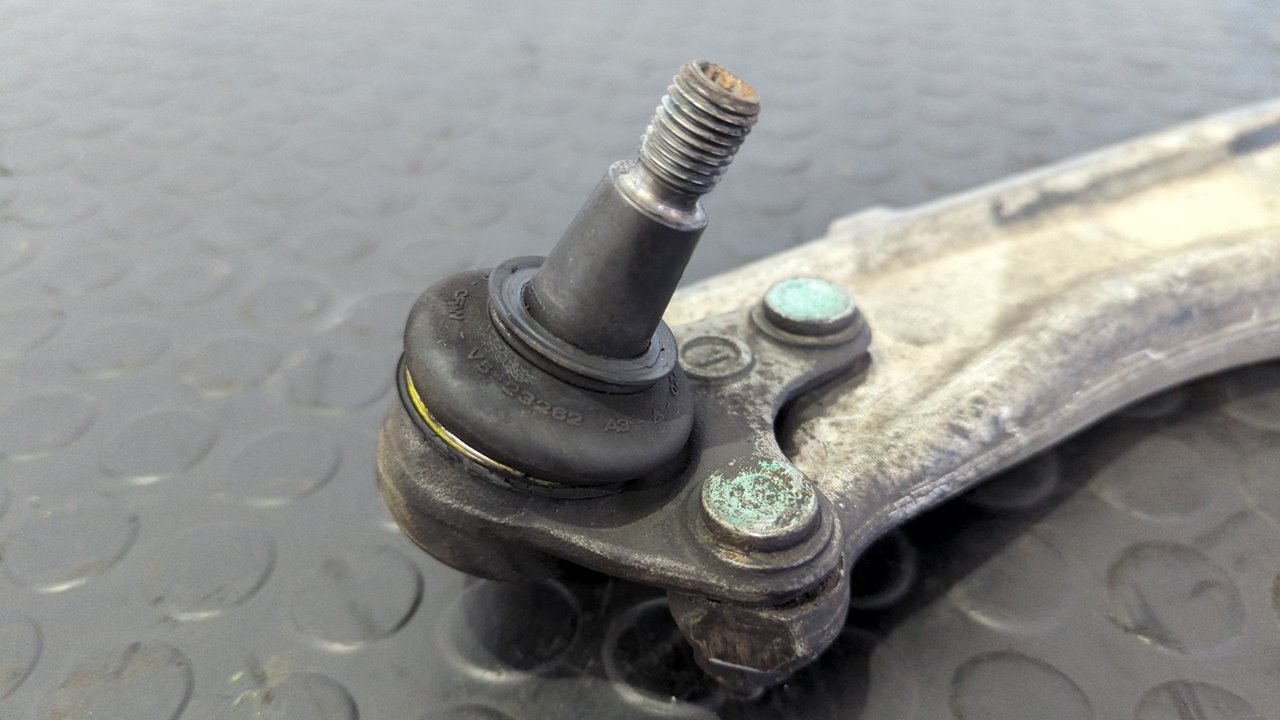 BRAZO IZQUIERDO INFERIOR DELANTERO VOLKSWAGEN PASSAT BERLINA (3C2) - vista 3