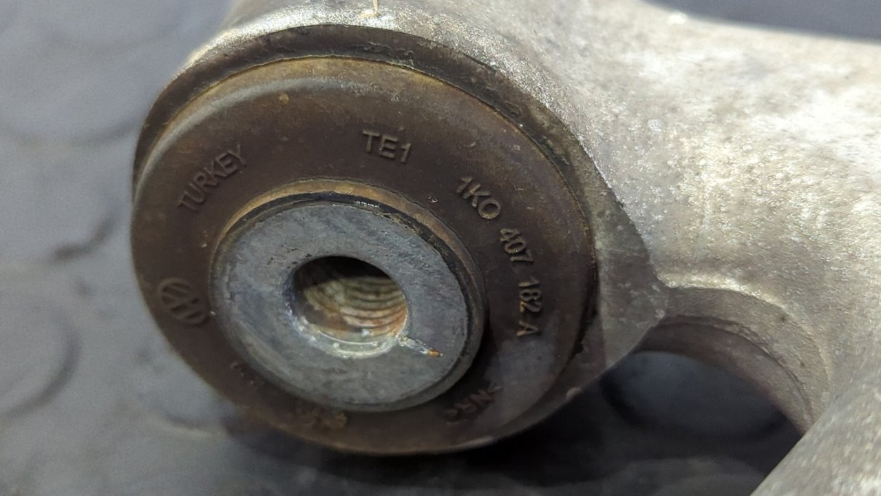 BRAZO DERECHO INFERIOR DELANTERO VOLKSWAGEN PASSAT BERLINA (3C2) - vista 3