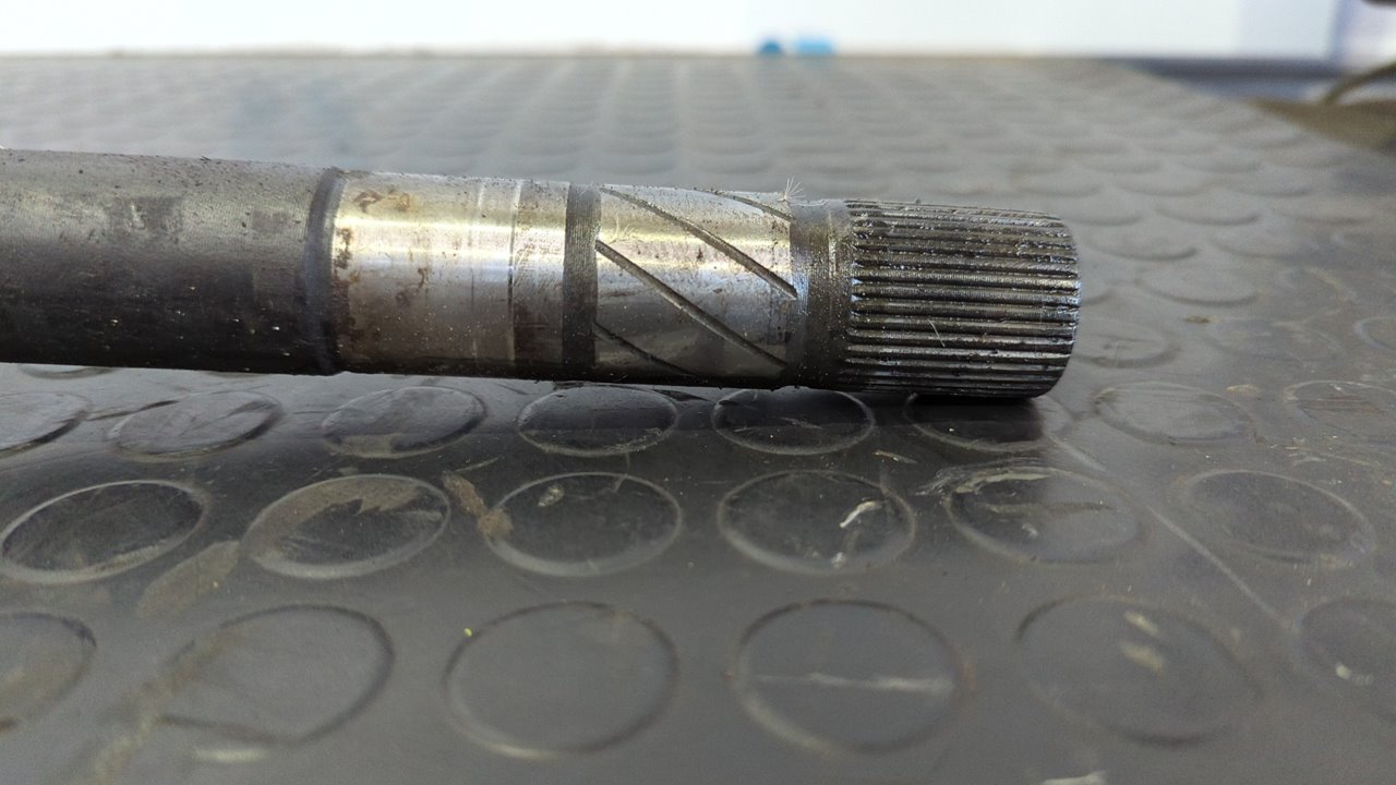 TRANSMISION DELANTERA DERECHA RENAULT TRAFIC COMBI (AB 4.01) - vista 2