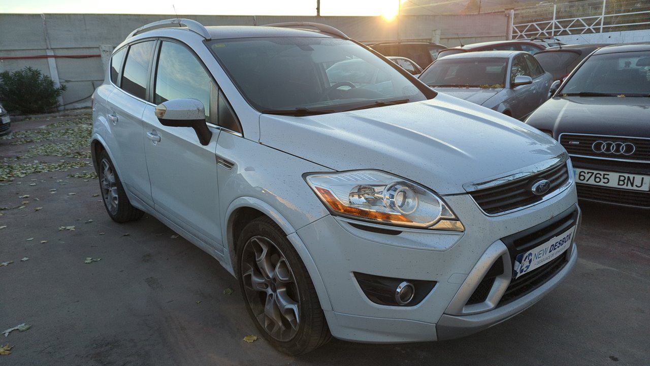 FORD KUGA (CBS)
