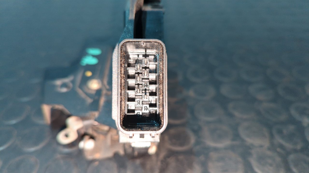 CERRADURA PUERTA DELANTERA DERECHA FORD FOCUS BERLINA (CAP) - vista 2