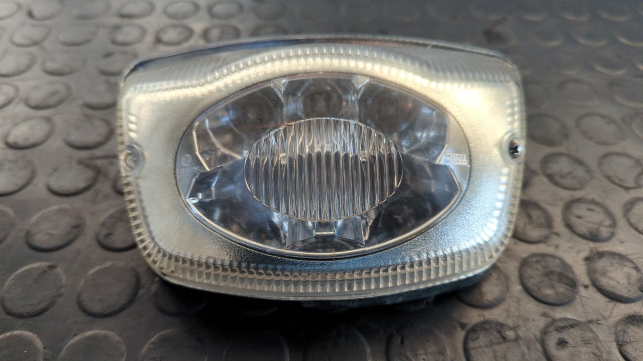 PILOTO TRASERO CENTRAL PIAGGIO (VESPA) VESPA