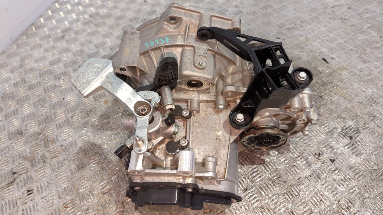 CAJA CAMBIOS VOLKSWAGEN POLO (6C1) - vista 10
